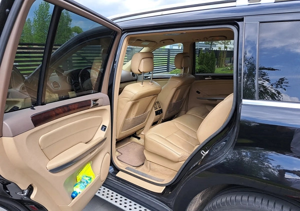 Mercedes-Benz GL cena 65900 przebieg: 239200, rok produkcji 2009 z Pruszków małe 277